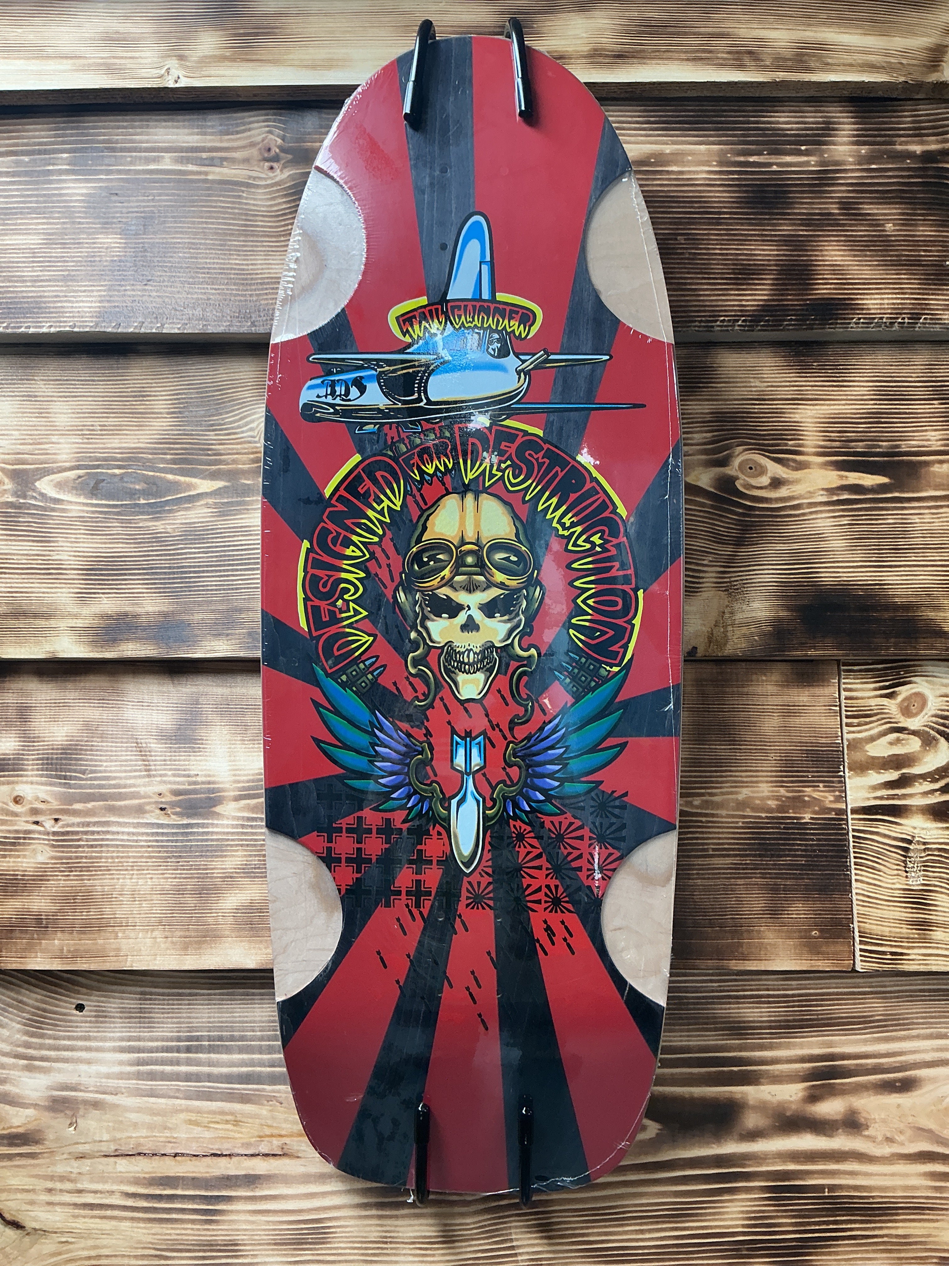 Bulldog Tail Gunner Deck 11.87x33”