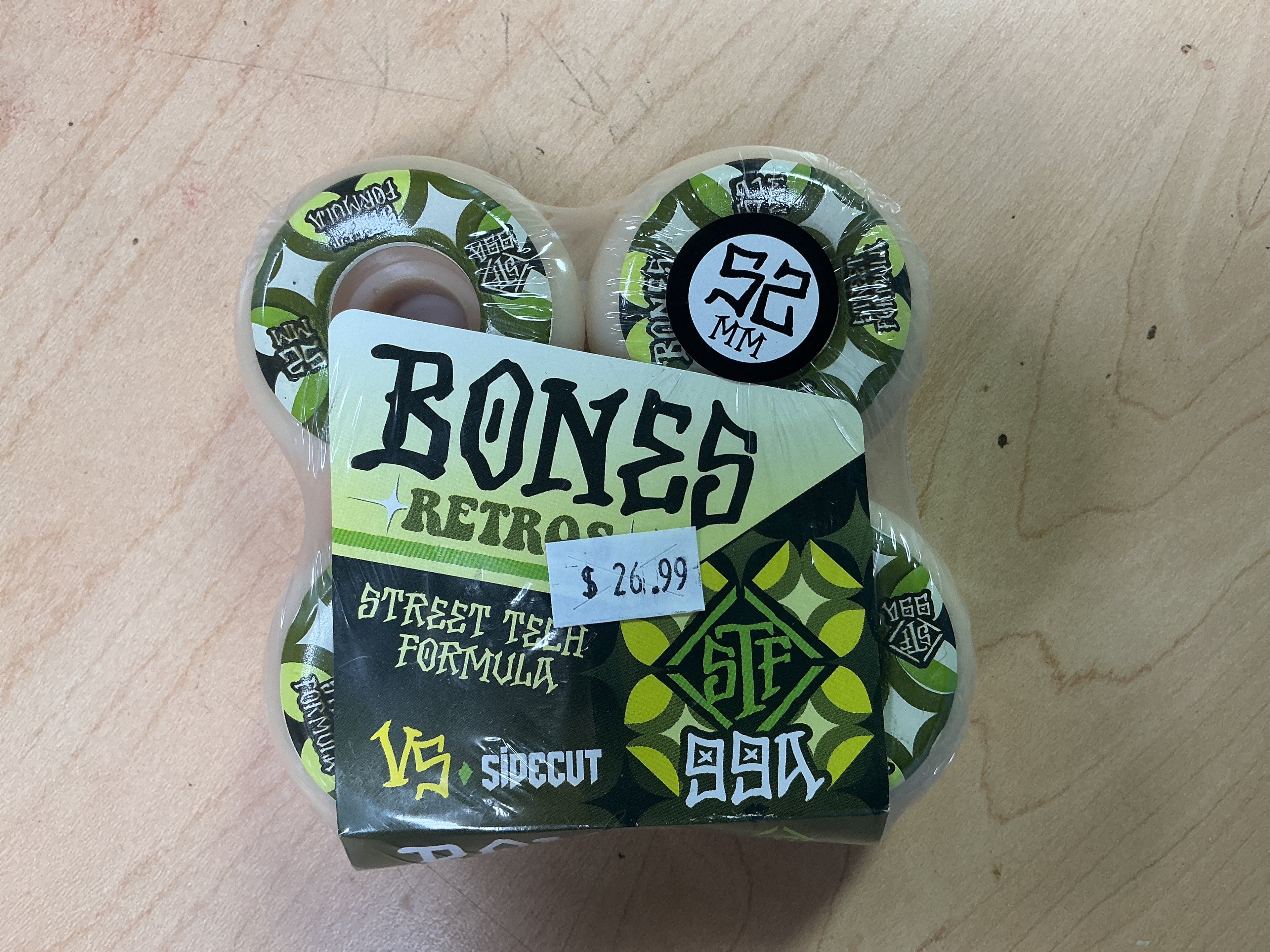 Bones Retros V5 52mm 99A 4pk