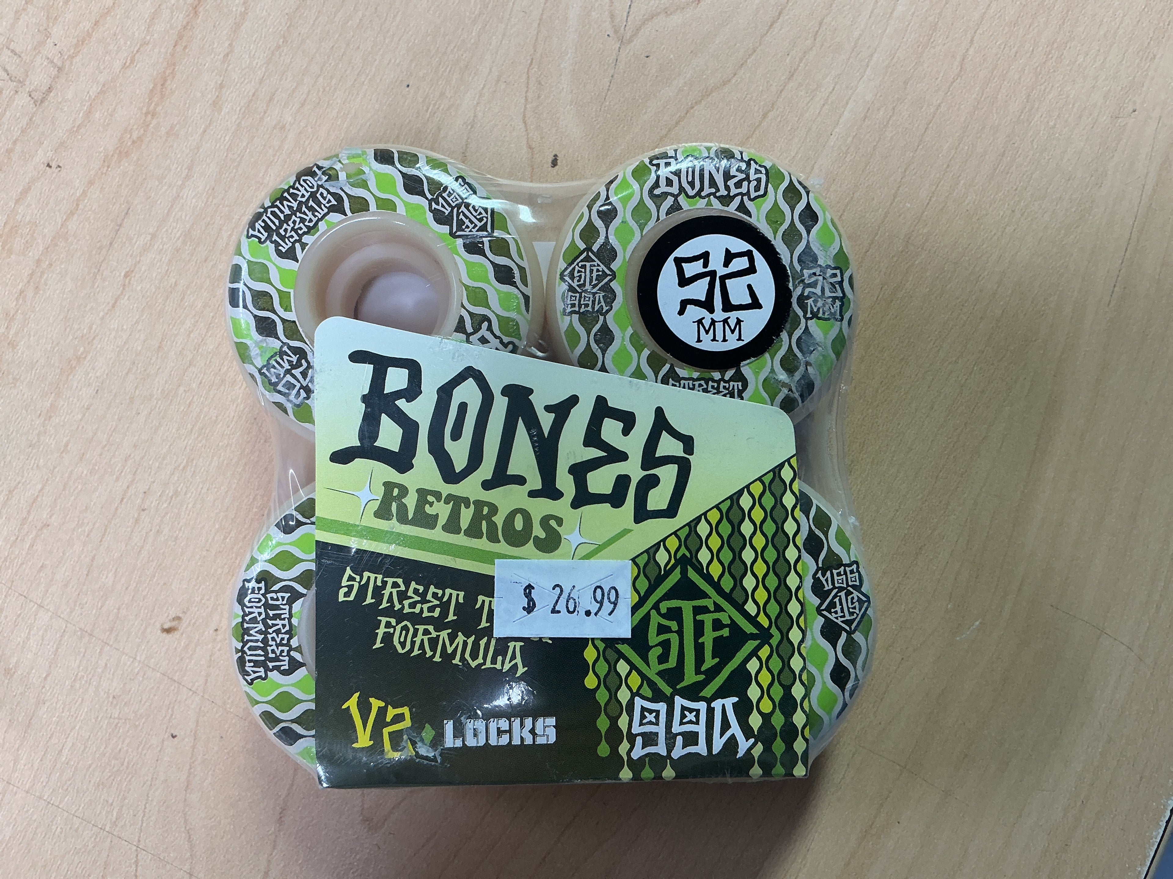 Bones Retros V2 52mm 99A 4pk