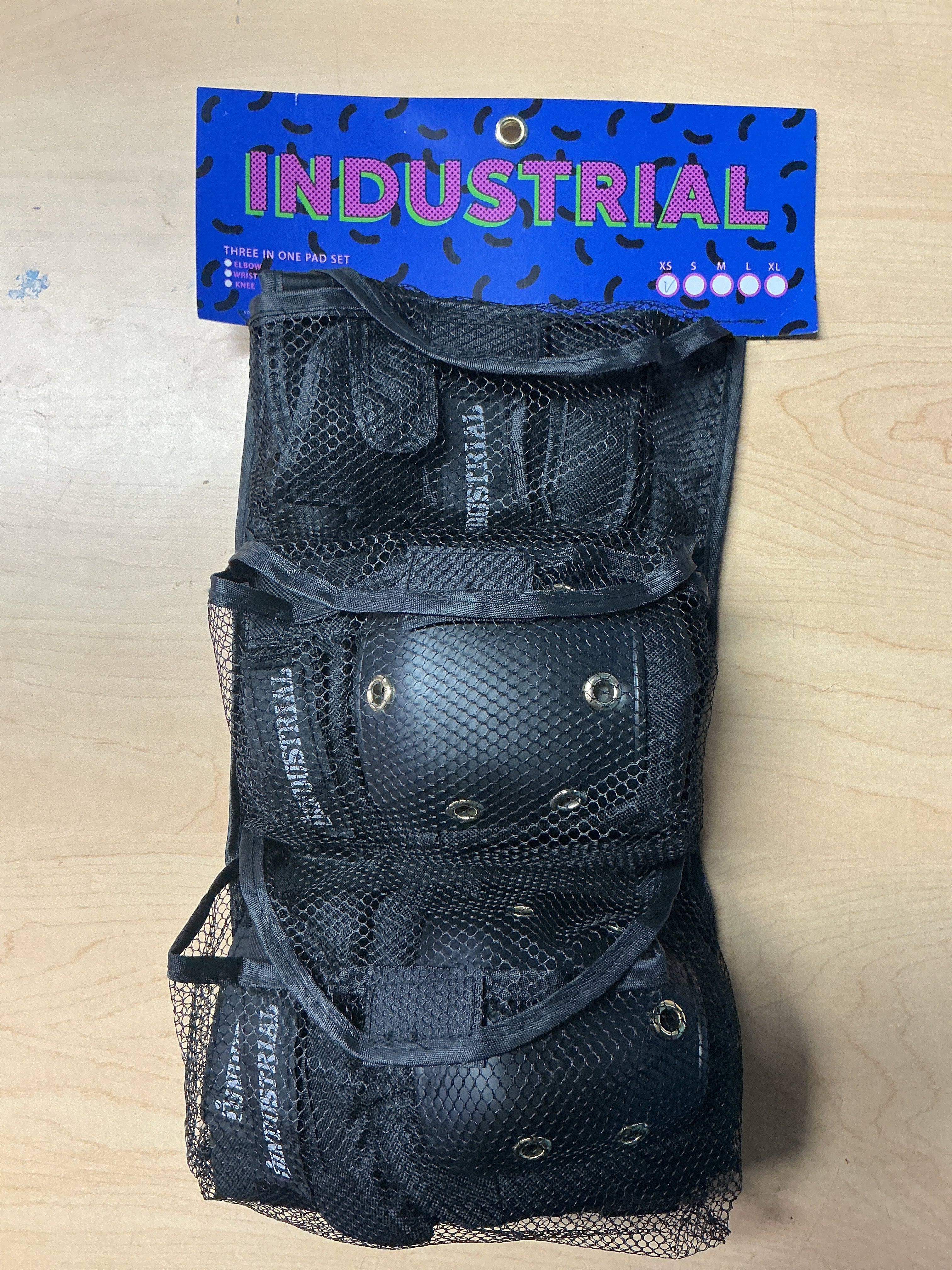 Industrial Black Cap Pad Set 3pk XS