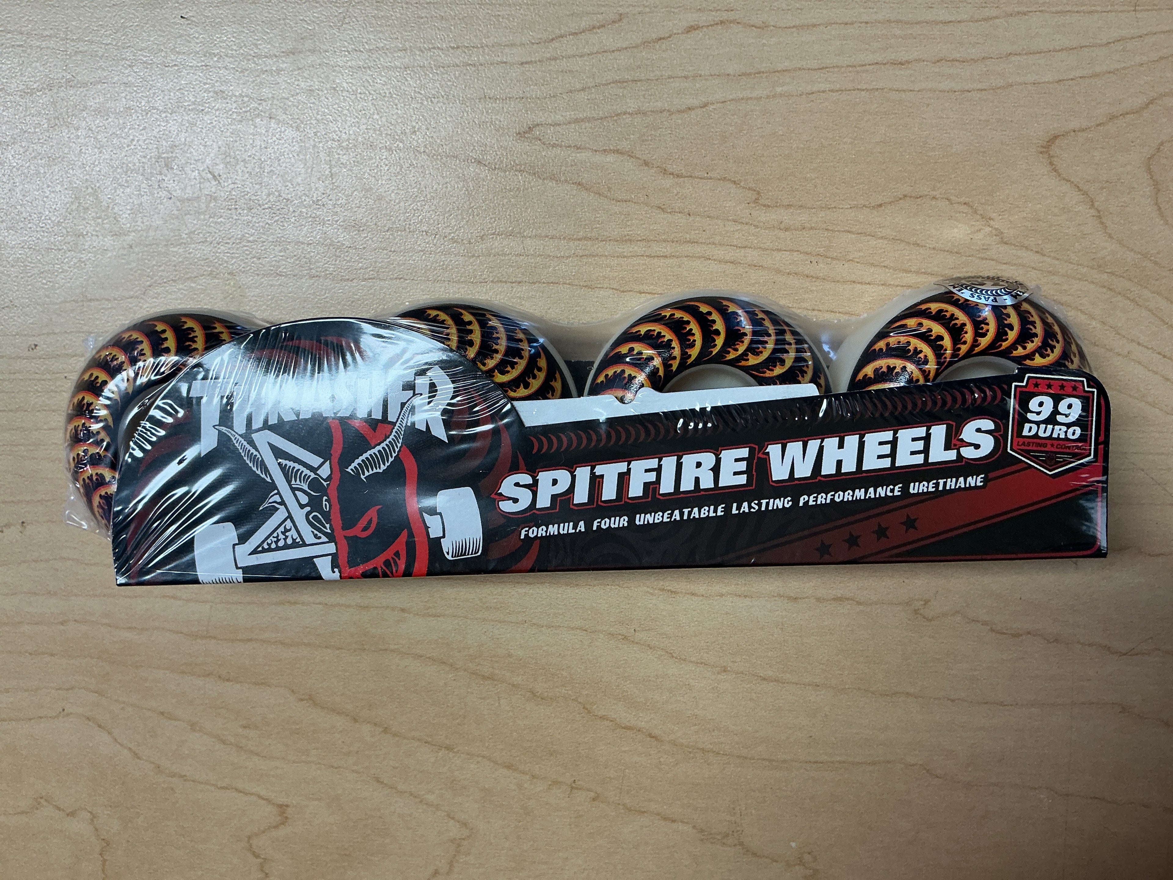 Spitfire Wheels F4 Thrasher Classic 52mm 99a