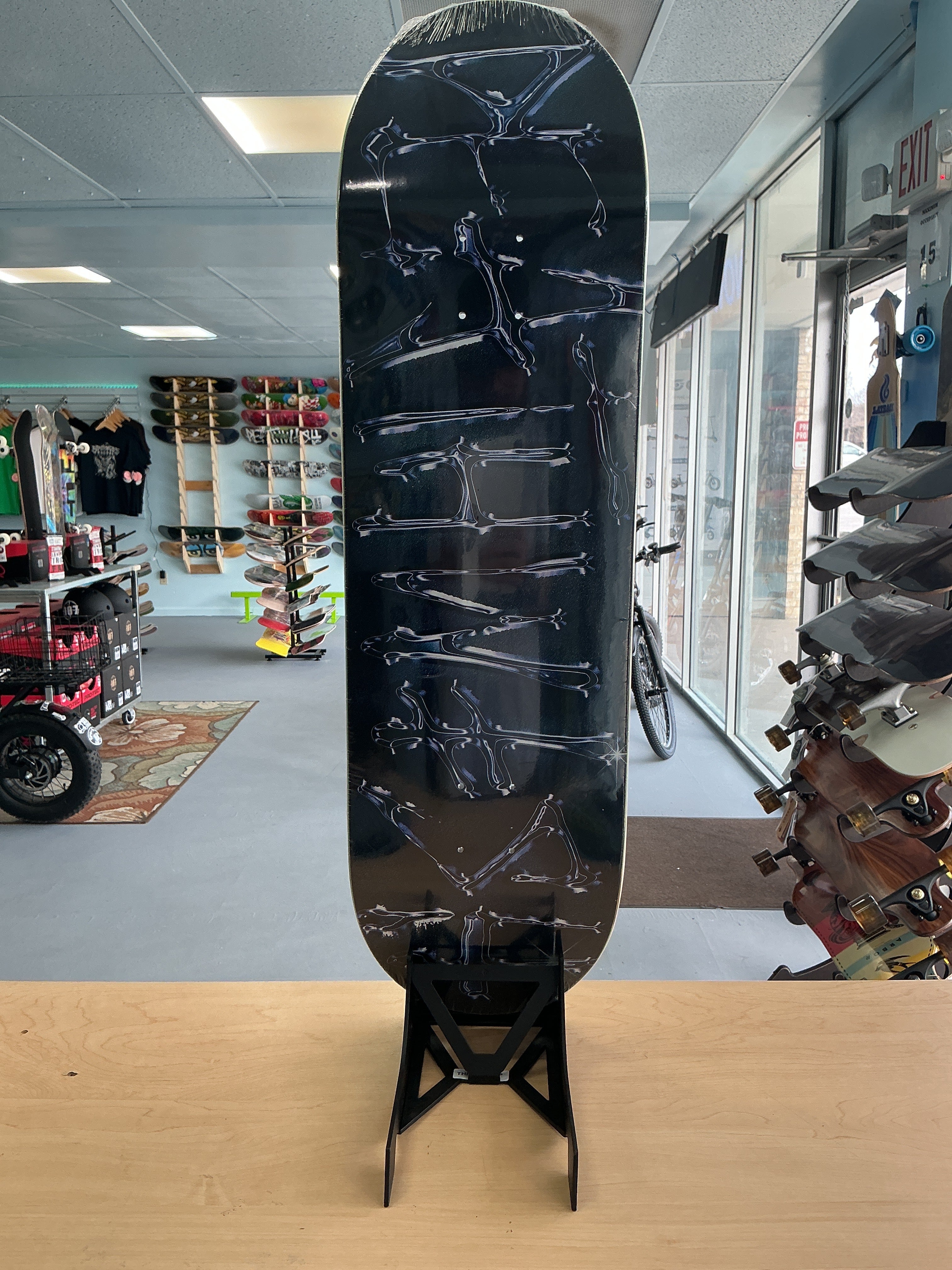 Deathwish Team OG Spray Chrome/Black Deck 9.0”