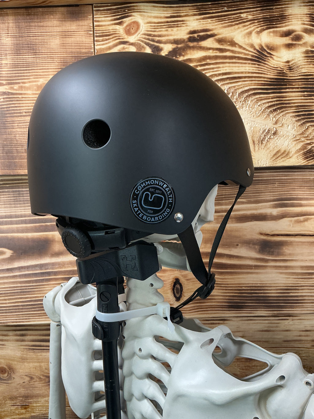 Common Wealth Adjustable Size Skateboarding Helmet