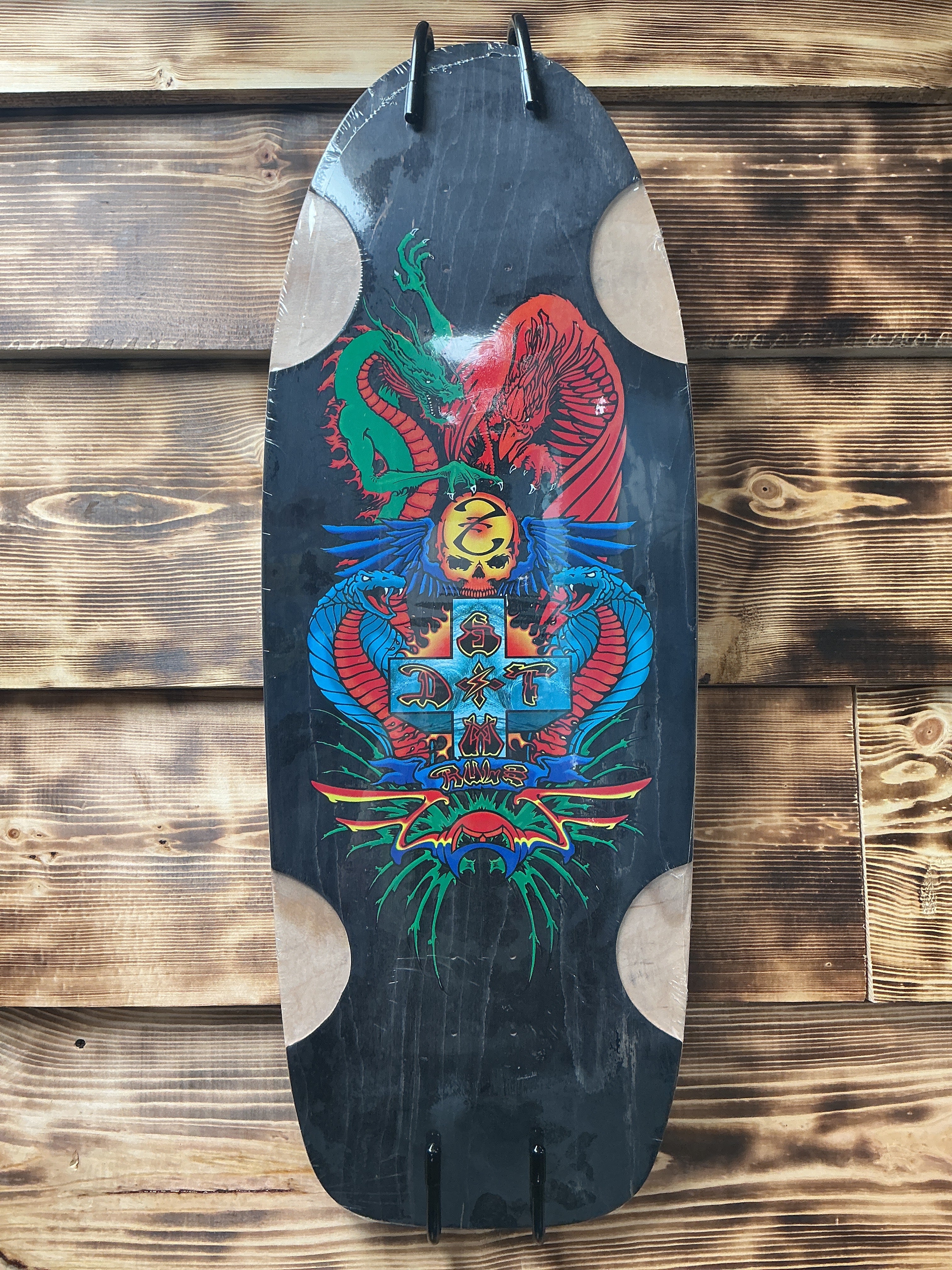 Bulldog Dog Dragon Deck BLK Stain 11.87x33”