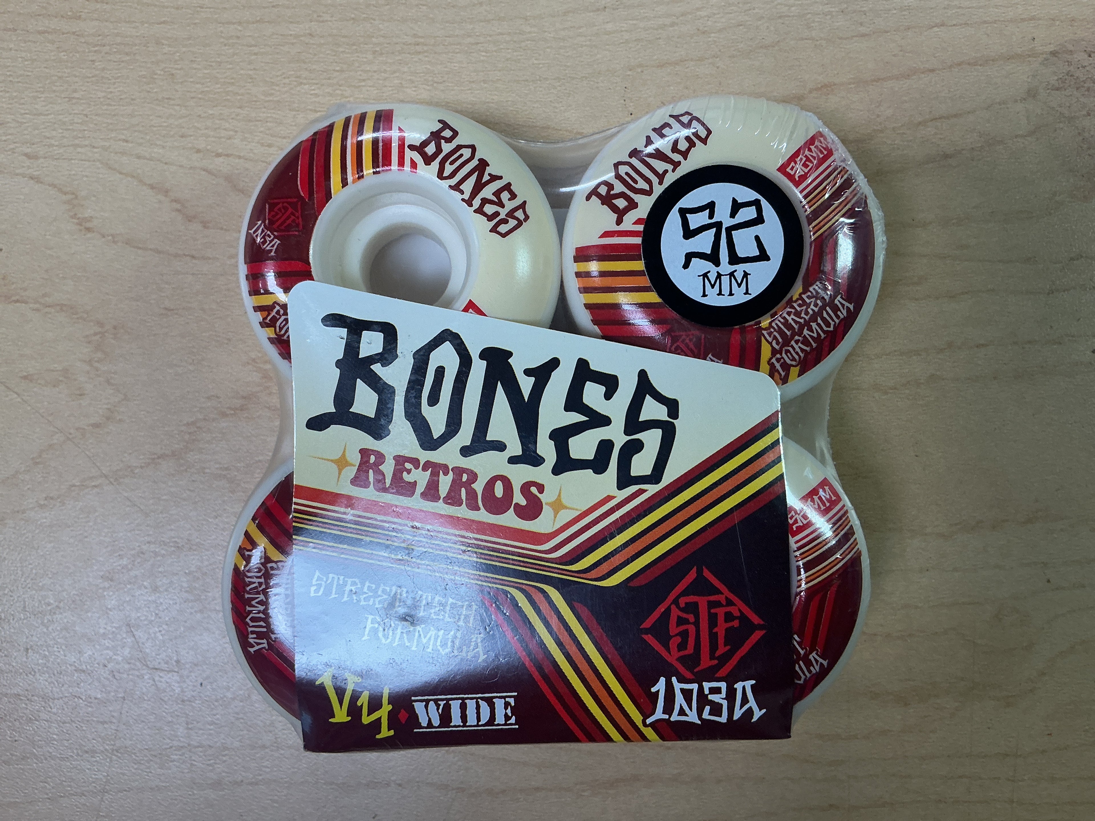 Bones Retros V4 52mm 103A 4PK