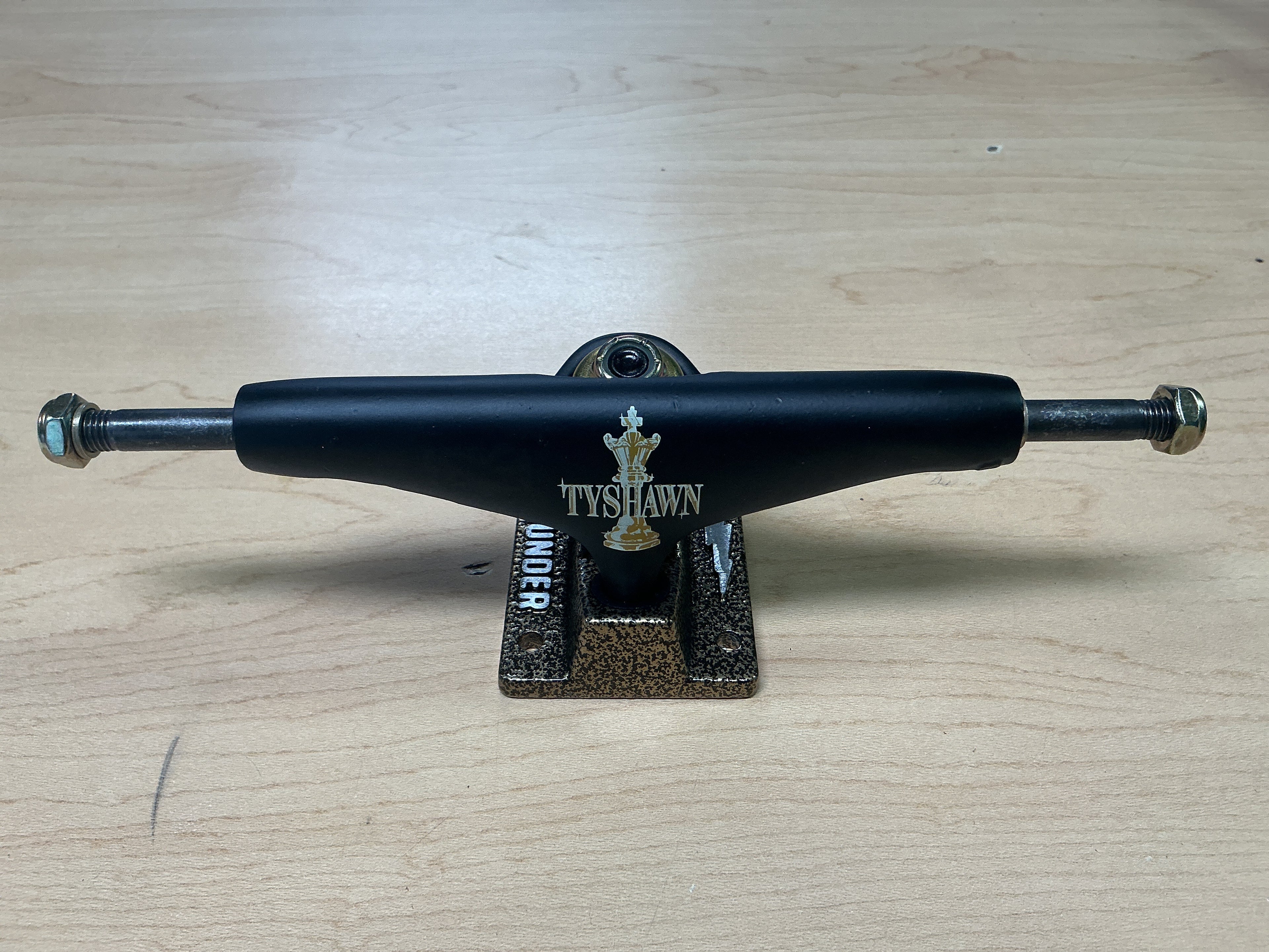 Thunder Trucks Tyshawn 149mm (Set of 2)