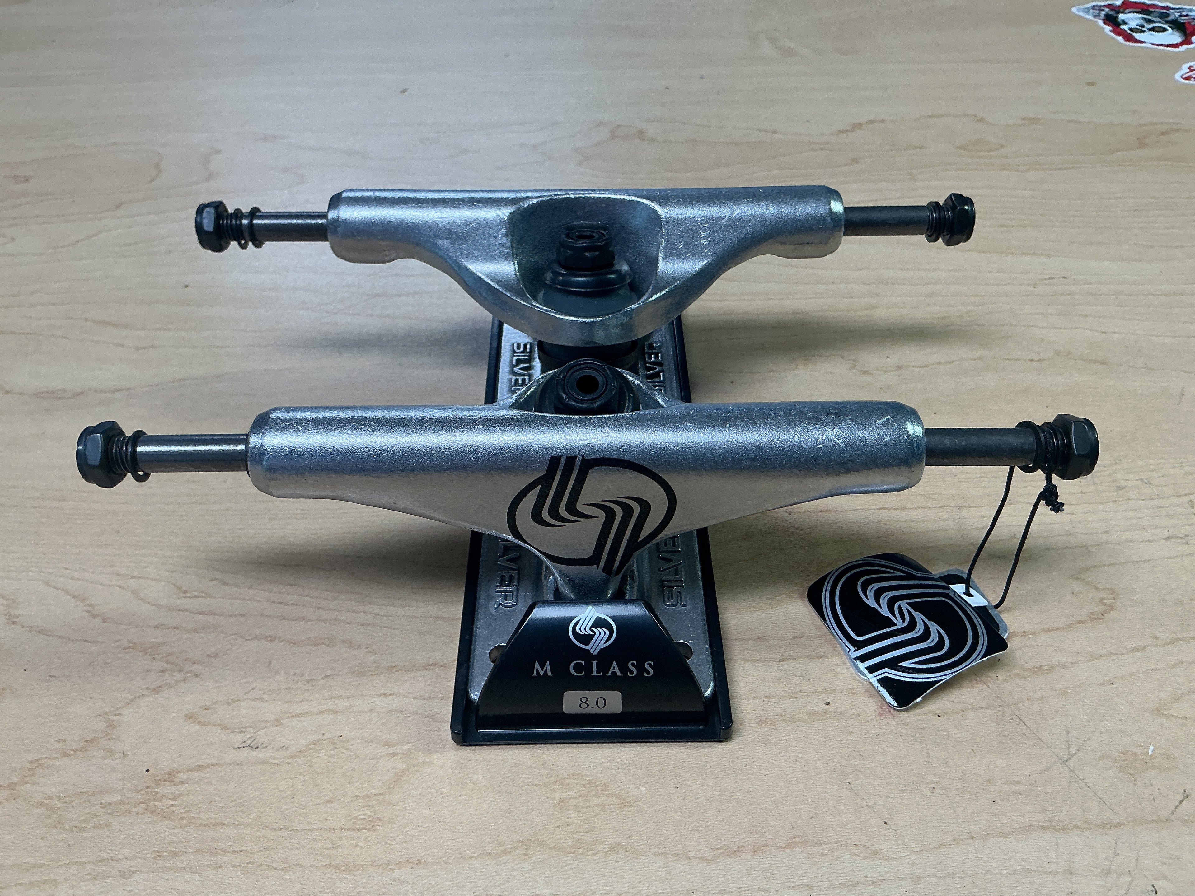 Silver M Class Truck Set 8” Raw