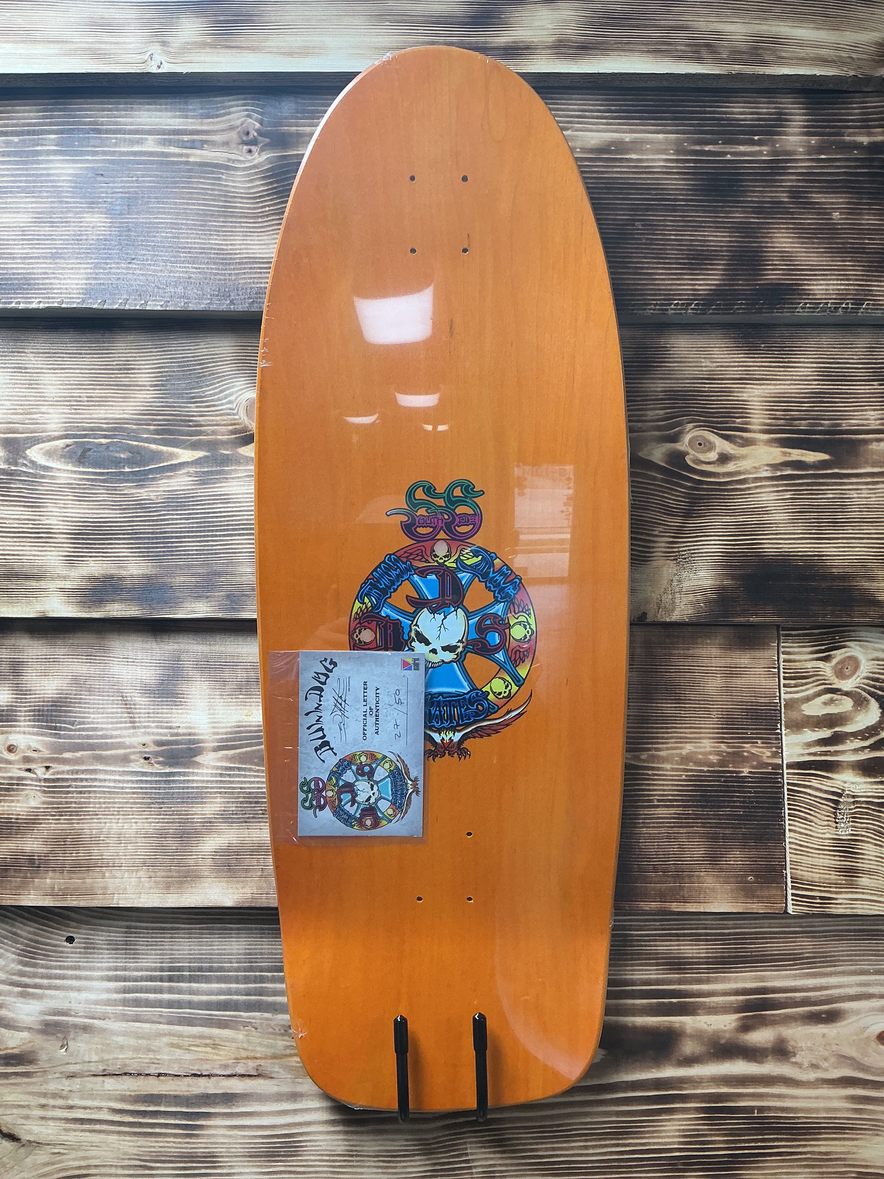 Bulldog Car Paint Deck WHT 11.87x33”