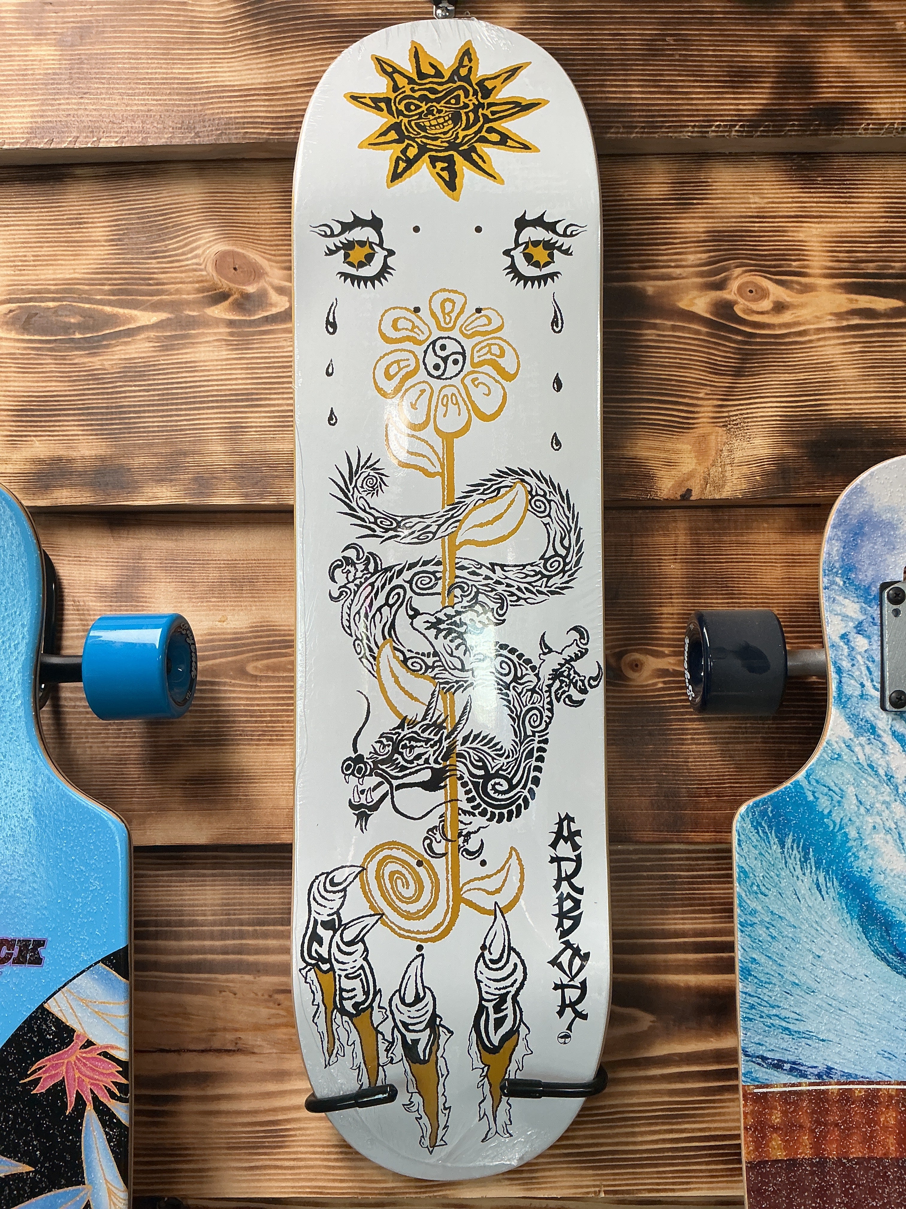 Arbor Pro Alec Majerus Luck Dragon Deck 8.25”