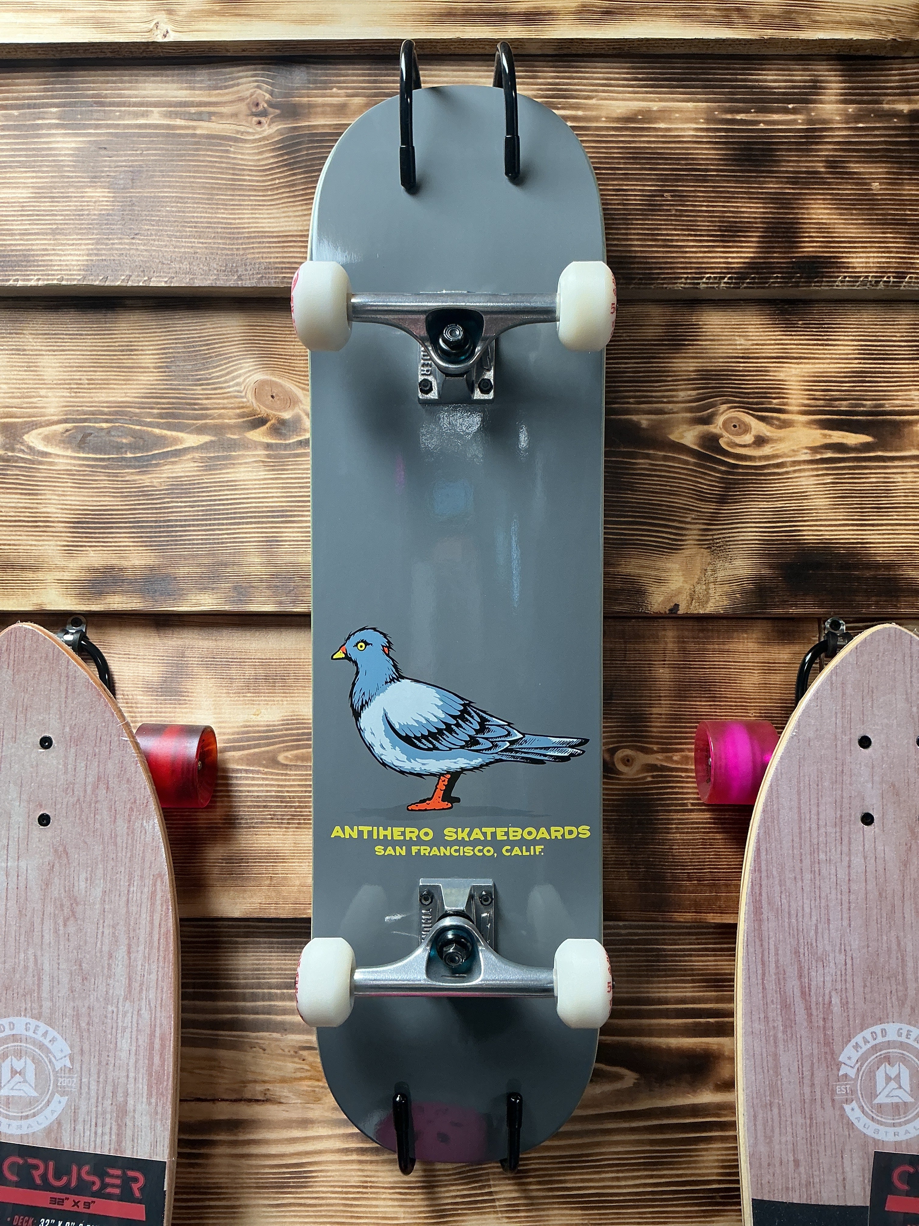 Anti Hero Pigeon Complete Board