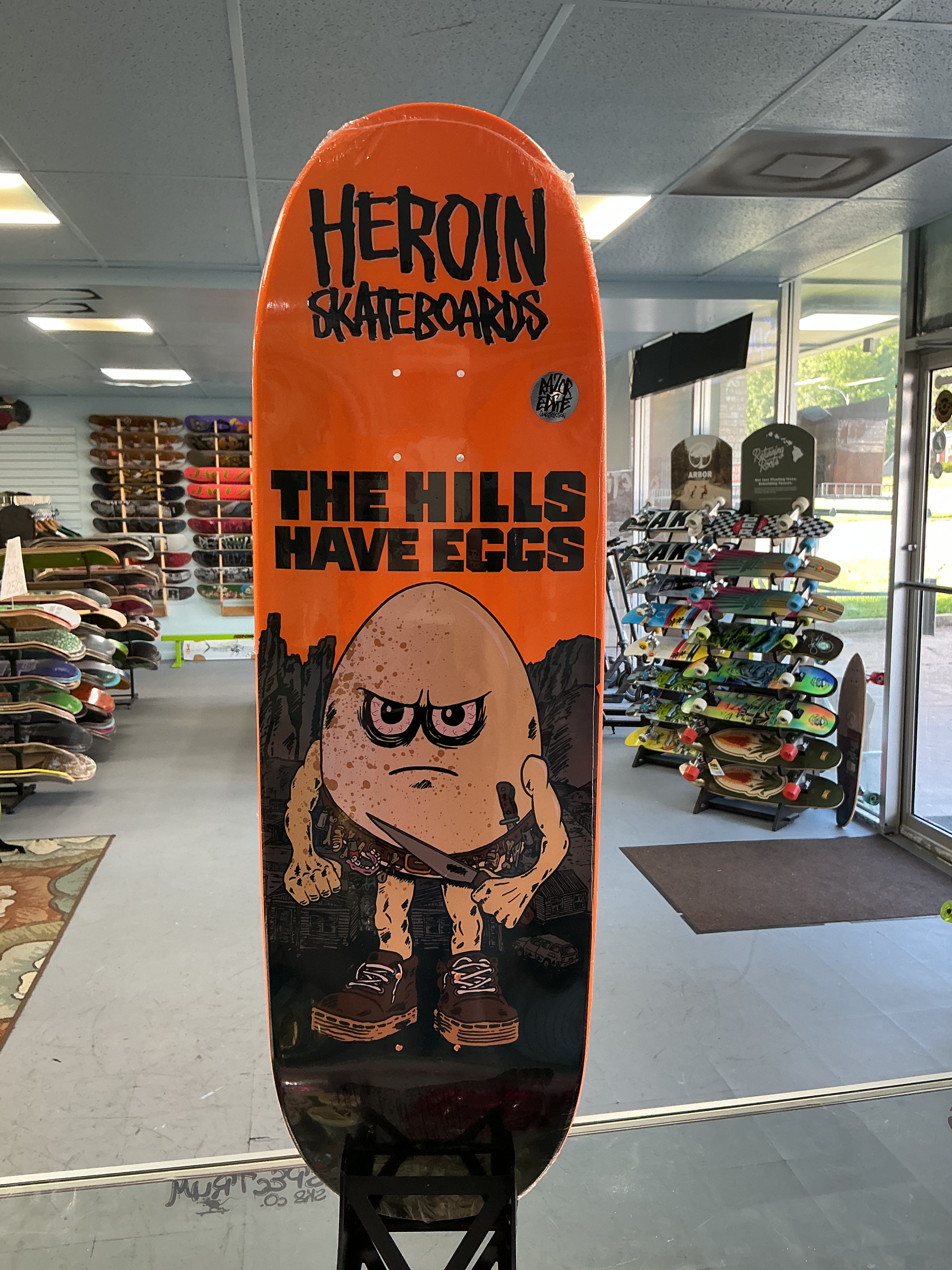 Heroin Team Hills Have Eggs Shaped Deck 9.5